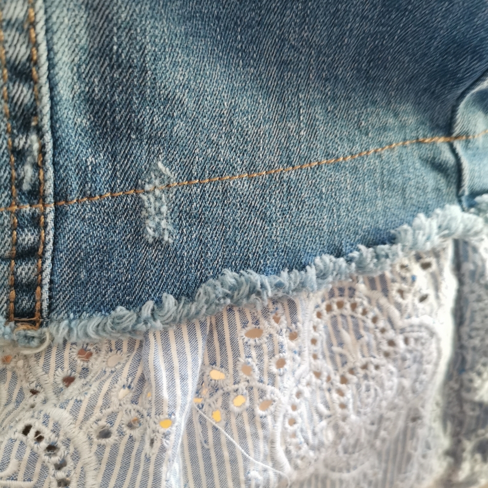 Jeans jacket (Read carefully) - Picture 4 of 5